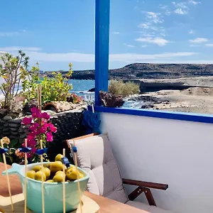 https://casa-dora-tradicional-y-al-borde-del-mar.tenerifehoteles.net